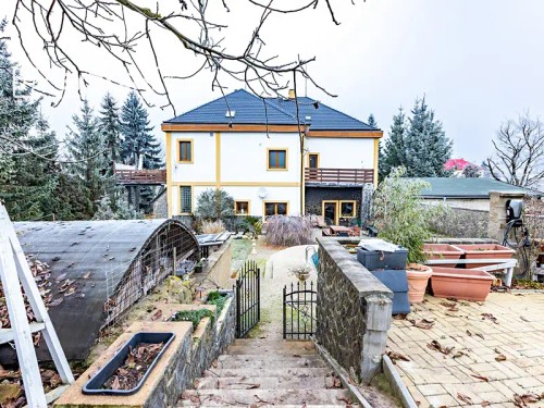 Prodej domu 339 m², pozemek 951 m²