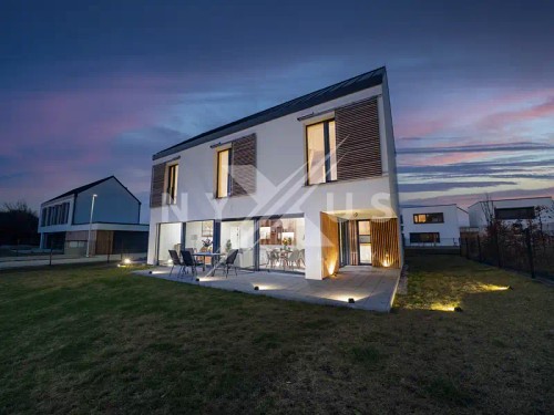 Prodej domu 169 m²