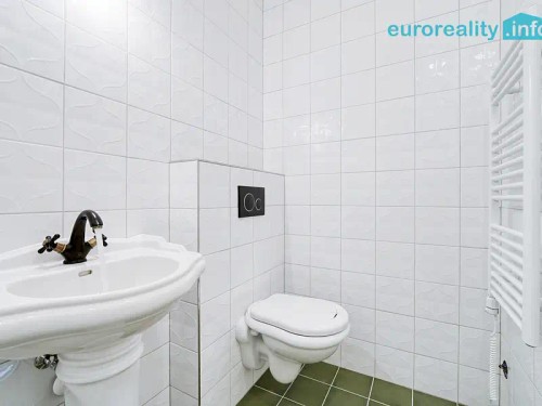 Prodej domu 420 m², pozemek 633 m²