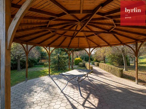 Prodej chalupy 820 m², pozemek 24962 m²