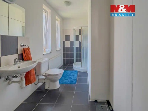 Prodej domu 200 m², pozemek 607 m²