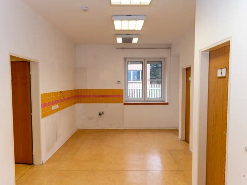 Prodej vily 740 m², pozemek 1350 m²