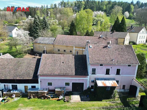 Prodej domu 250 m², pozemek 5370 m²