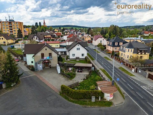 Prodej domu 229 m², pozemek 588 m²