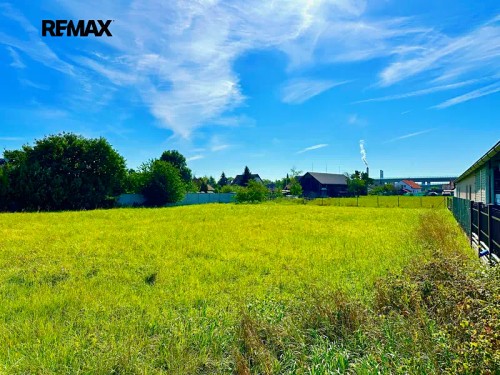 Prodej stavebního pozemku 796 m²