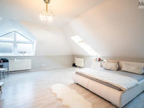 Prodej domu 308 m², pozemek 1619 m²