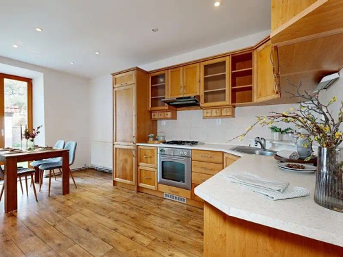 Prodej domu 317 m², pozemek 1233 m²