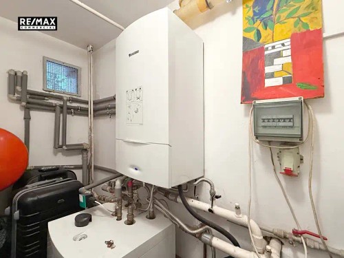 Prodej vily 355 m², pozemek 905 m²