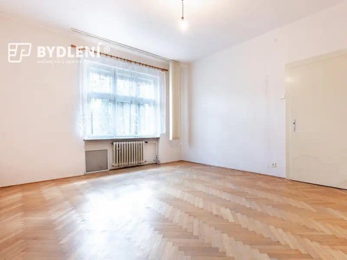 Prodej domu 360 m², pozemek 587 m²