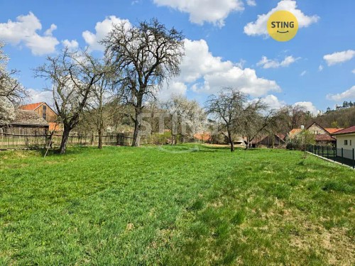 Prodej stavebního pozemku 1138 m²