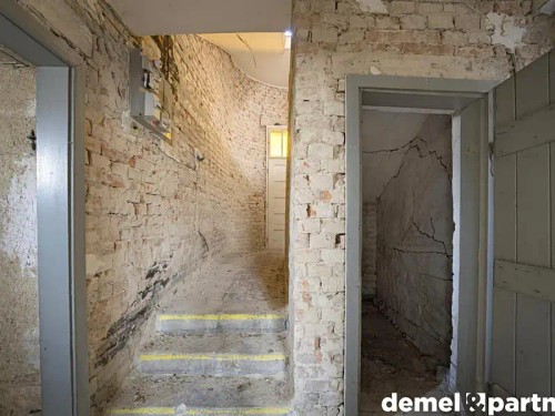 Prodej vily 309 m², pozemek 2242 m²