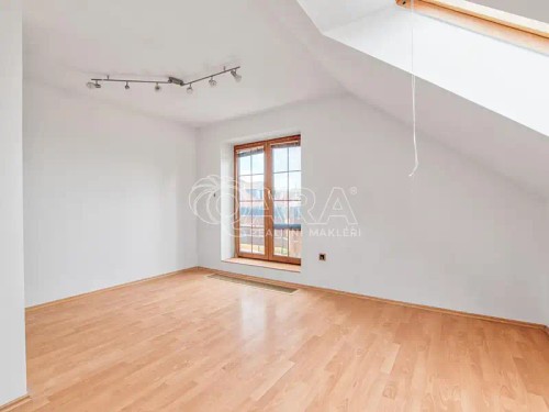 Prodej domu 233 m², pozemek 885 m²