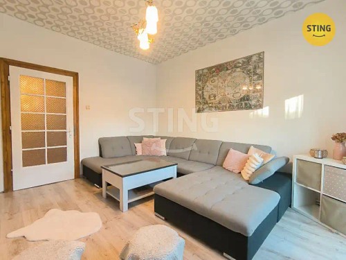 Prodej domu 250 m², pozemek 1196 m²