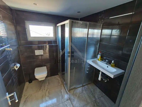 Prodej domu 220 m², pozemek 810 m²