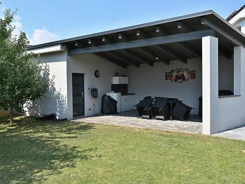 Prodej domu 225 m², pozemek 803 m²