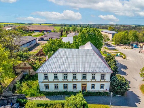 Prodej domu 4000 m², pozemek 3288 m²