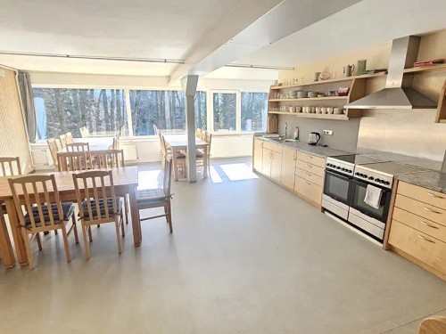 Prodej domu 1047 m², pozemek 12508 m²