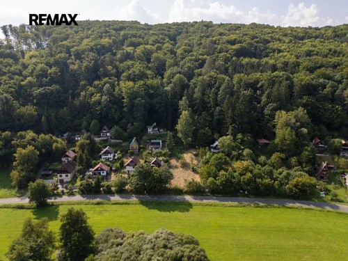 Prodej stavebního pozemku 1234 m²
