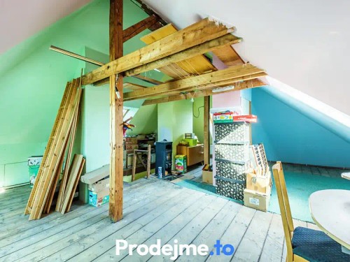 Prodej vily 220 m², pozemek 949 m²