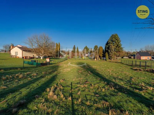 Prodej stavebního pozemku 1006 m²