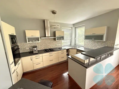 Prodej domu 210 m², pozemek 1105 m²