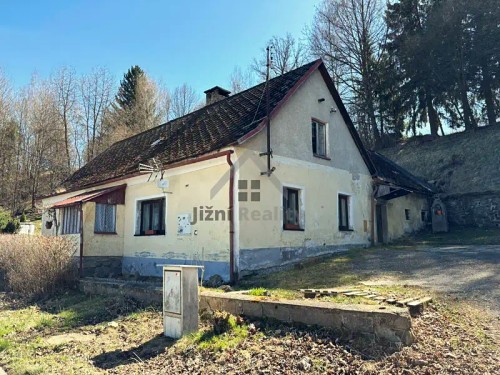 Prodej domu 180 m², pozemek 1231 m²