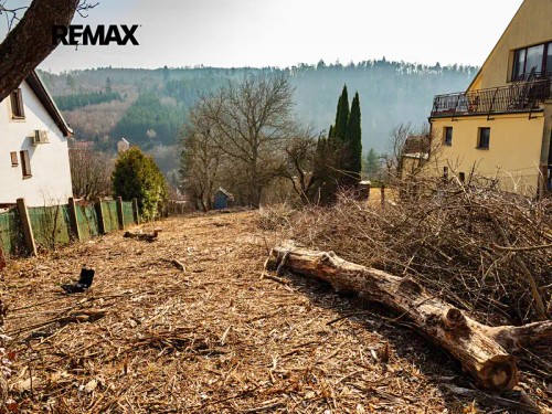 Prodej stavebního pozemku 1209 m²