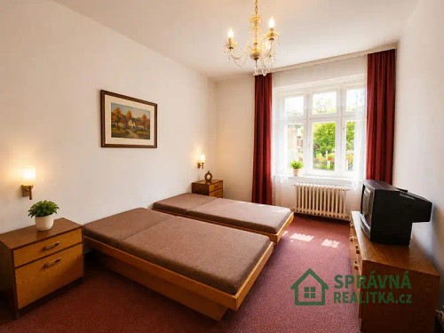 Prodej domu 298 m², pozemek 666 m²