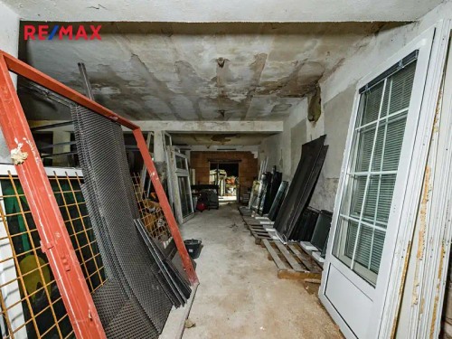 Prodej zemědělské usedlosti 830 m², pozemek 978 m²