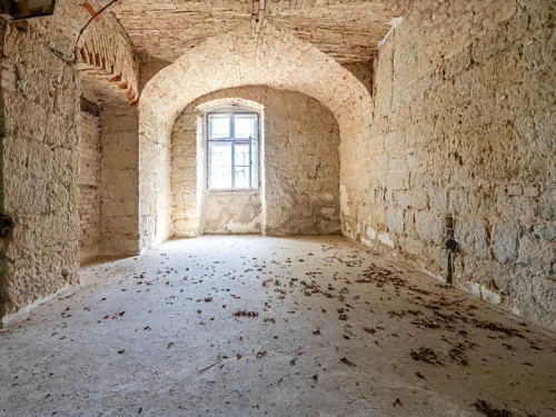 Prodej domu 4000 m², pozemek 3288 m²