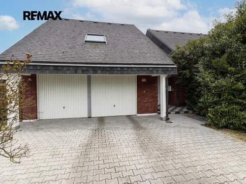 Prodej domu 260 m², pozemek 709 m²