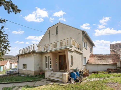 Prodej domu 310 m², pozemek 563 m²