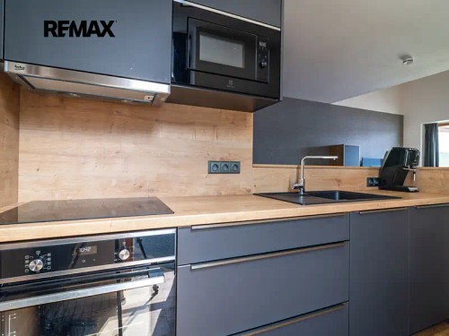 Prodej bytu 4+kk 102 m²