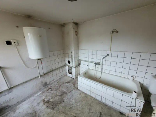 Prodej domu 270 m², pozemek 658 m²