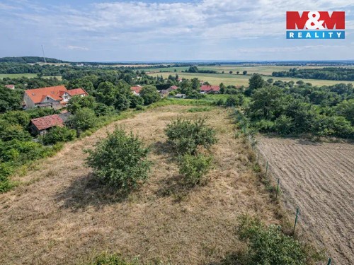 Prodej stavebního pozemku 1185 m²