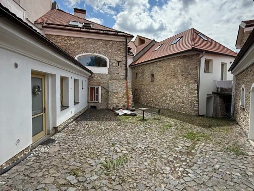 Prodej bytu 1+kk 53 m²