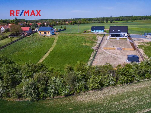 Prodej stavebního pozemku 3036 m²