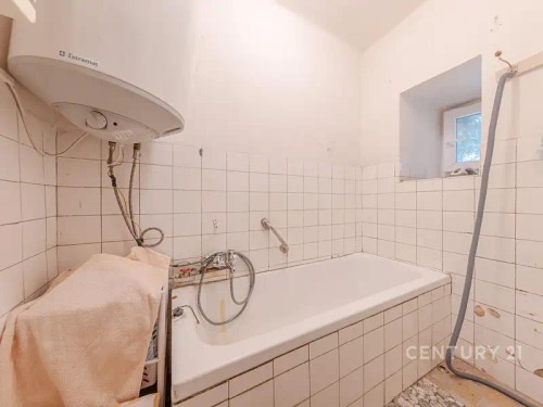 Prodej domu 220 m², pozemek 3302 m²