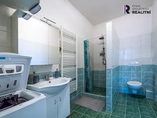 Prodej domu 420 m², pozemek 1238 m²