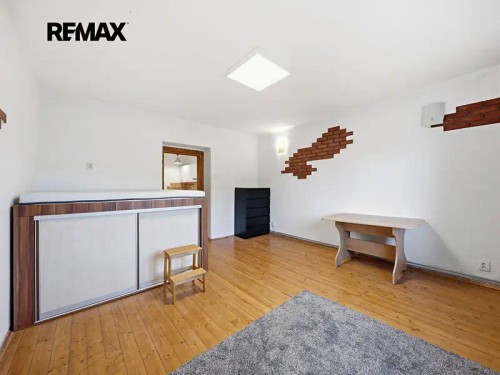 Prodej bytu 1+1 42 m²