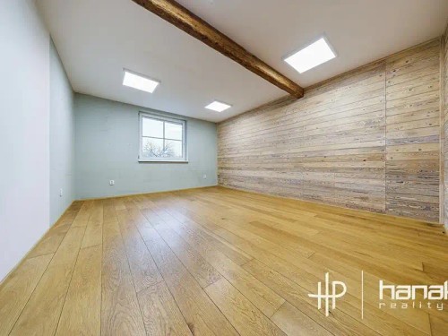 Prodej zemědělské usedlosti 521 m², pozemek 2552 m²
