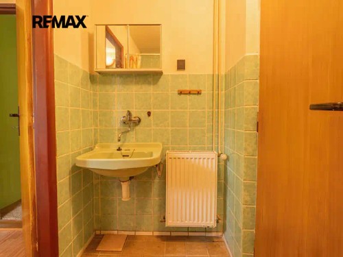 Prodej chalupy 478 m², pozemek 750 m²
