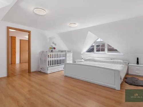 Prodej domu 200 m², pozemek 1164 m²