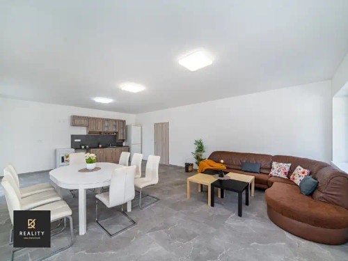 Prodej domu 218 m², pozemek 498 m²