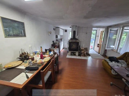 Prodej chaty 78 m², pozemek 440 m²