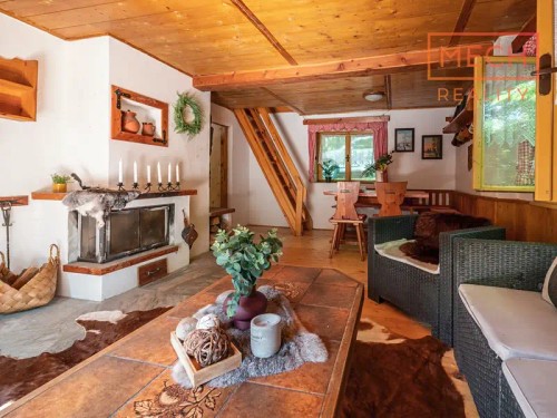Prodej chaty 80 m², pozemek 1 m²