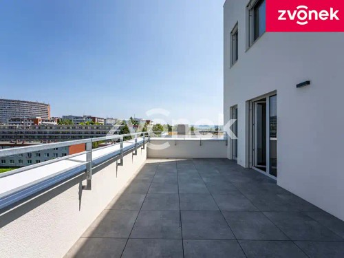 Prodej bytu 4+1 198 m²