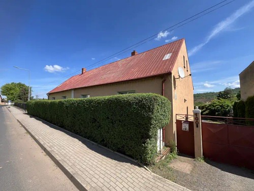Prodej domu 280 m², pozemek 1288 m²
