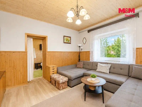 Prodej zemědělské usedlosti 180 m², pozemek 5883 m²