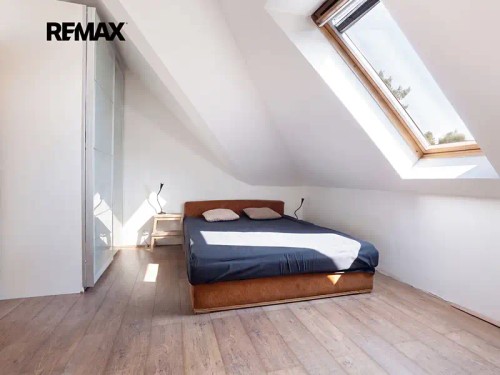 Prodej domu 385 m², pozemek 199 m²